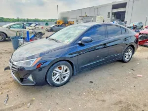 Hyundai Elantra 2.0L 4 2020