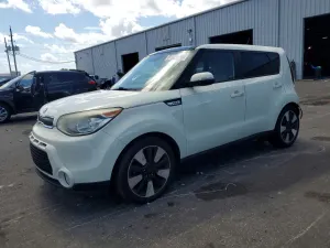 Kia Soul 2.0L 4 2015