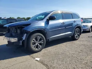 Toyota Highlander 3.5L 6 2019
