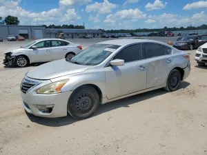 Nissan Altima 2.5L 4 2013