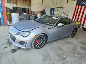 Subaru BRZ 2.0L 4 2017