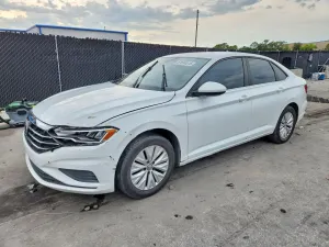 Volkswagen Jetta 1.4L 4 2019