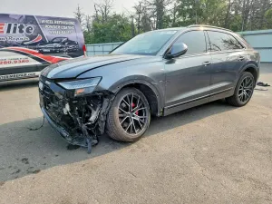 Audi Q8 3.0L 6 2020