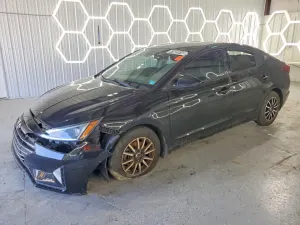 Hyundai Elantra 2.0L 4 2020