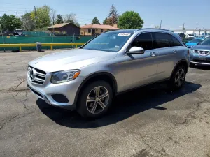 Mercedes-Benz GLC 2.0L 4 2016