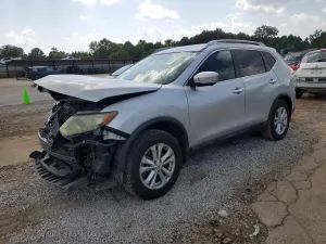 Nissan Rogue 2.5L 4 2015
