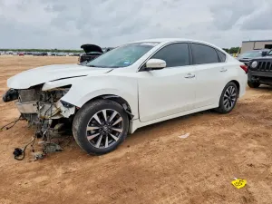 Nissan Altima 2.5L 4 2017