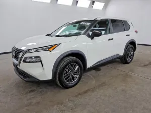 Nissan Rogue 2.5L 4 2021