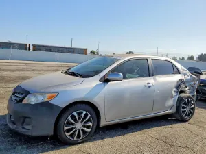 Toyota Corolla 1.8L 4 2013