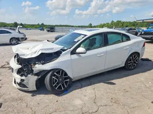 Volvo S60 2.0L 4 2017