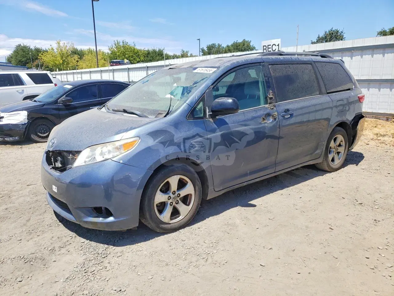 Toyota Sienna 3.5L 6 2015