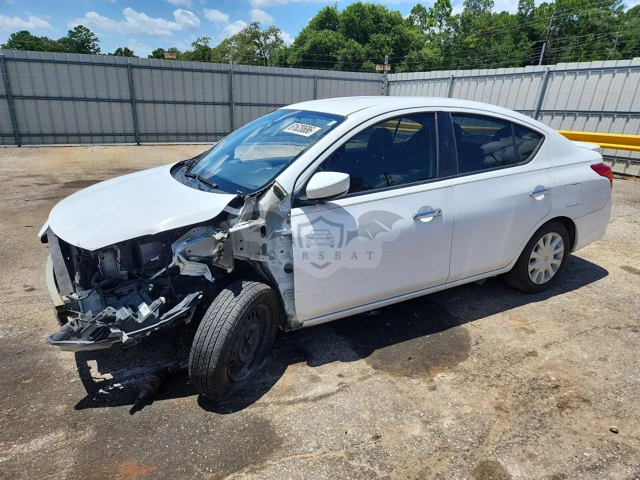 Nissan Versa 1.6L 4 2015