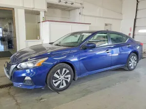 Nissan Altima 2.5L 4 2019
