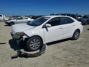 Toyota Corolla 1.8L 4 2015