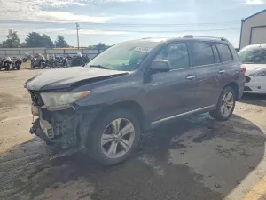 Toyota Highlander 3.5L 6 2013