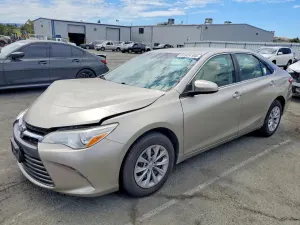 Toyota Camry 2.5L 4 2017