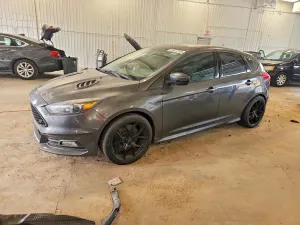 Ford Focus 2.0L 4 2015