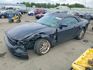 Ford Mustang 3.7L 6 2013