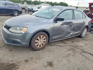 Volkswagen Jetta 2.0L 4 2014
