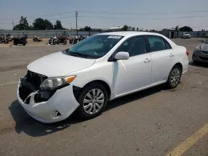 Toyota Corolla 1.8L 4 2013