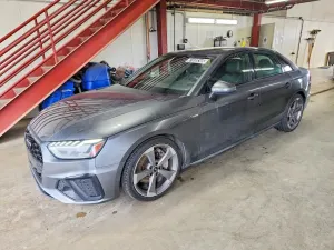 Audi A4 2.0L 4 2021