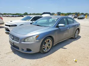 Nissan Maxima 3.5L 6 2012