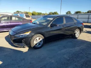 Hyundai Elantra 2.0L 4 2023