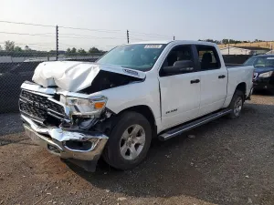 RAM 1500 5.7L 8 2023