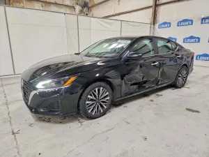 Nissan Altima 2.5L 4 2025