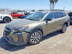 Subaru Outback 2.5L 4 2025