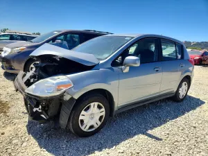 Nissan Versa 1.8L 4 2010
