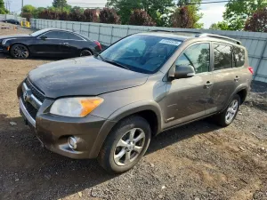 Toyota Rav4 2.5L 4 2012
