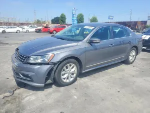 Volkswagen Passat 1.8L 4 2016