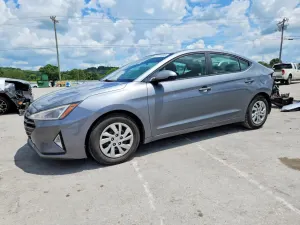 Hyundai Elantra 2.0L 4 2019