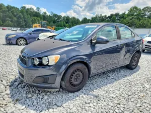 Chevrolet Aveo (Sonic) 1.8L 4 2013