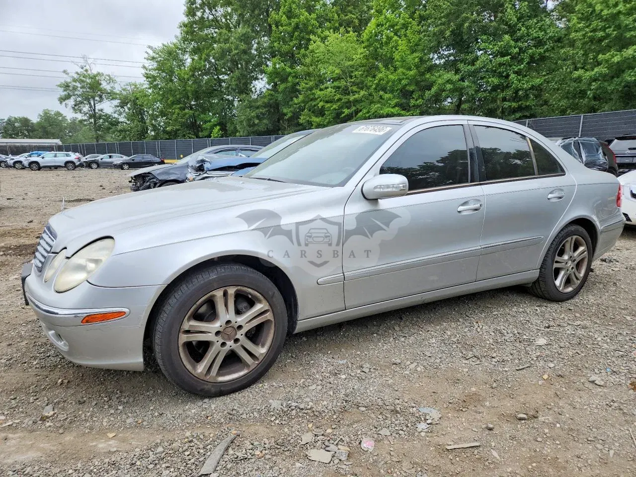 Mercedes-Benz E 5.0L 8 2005