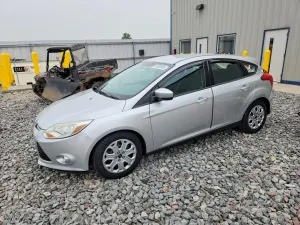 Ford Focus 2.0L 4 2012