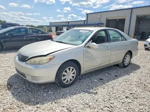 Toyota Camry 2.4L 4 2005