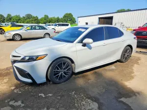 Toyota Camry 2.5L 4 2023