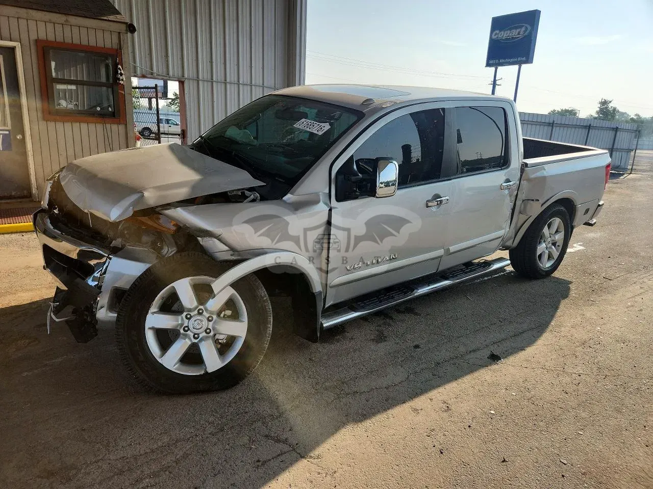 Nissan Titan 5.6L 8 2013