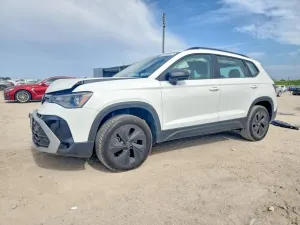 Volkswagen Taos 1.5L 4 2026