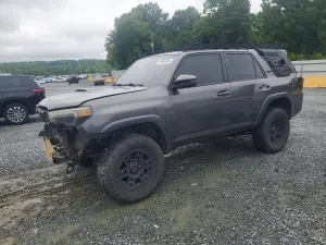 Toyota 4Runner 4.0L 6 2016