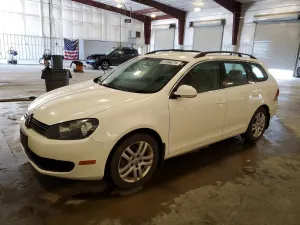 Volkswagen Jetta 2.0L 4 2011