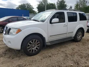 Nissan Pathfinder 4.0L 6 2012