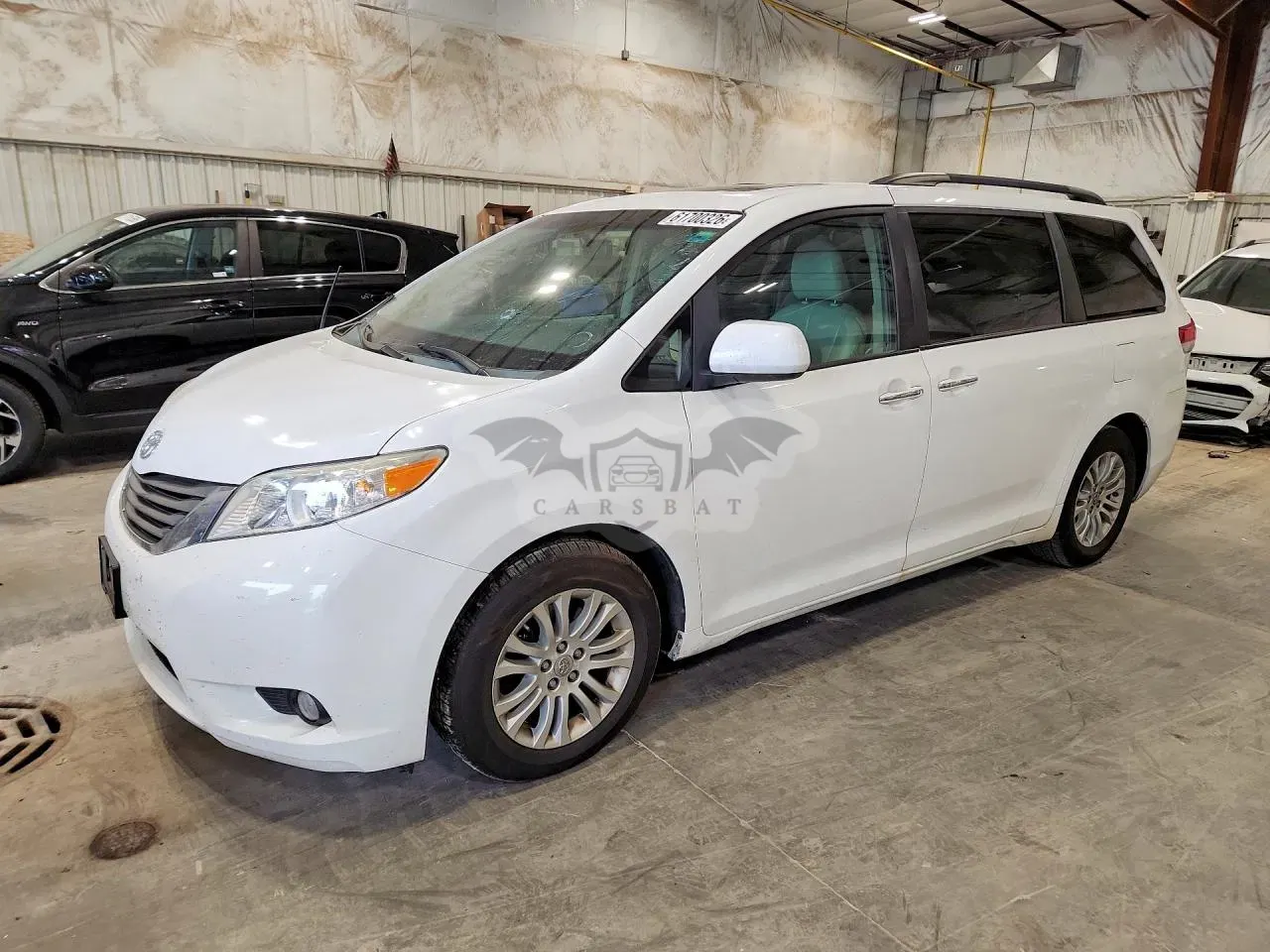 Toyota Sienna 3.5L 6 2014