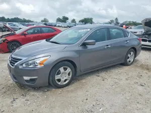 Nissan Altima 2.5L 4 2015