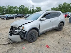 Nissan Rogue 2.5L 4 2015