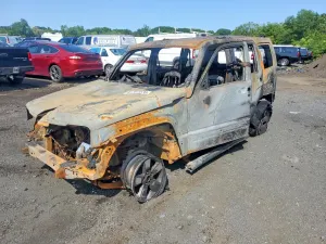 Jeep Liberty 3.7L 6 2011