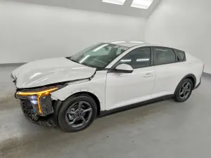 Kia K4 2.0L 4 2025