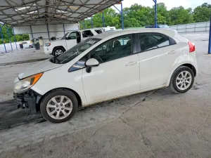 Kia Rio 1.6L 4 2012